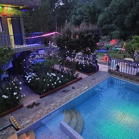 托普奥利卡住宿加早餐旅馆 Aghbalou 外观 照片